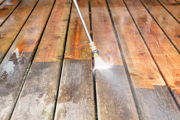Best Pool Deck Cleaning in Delmont, PA